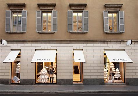 chanel outlet milano|chanel boutique milan.